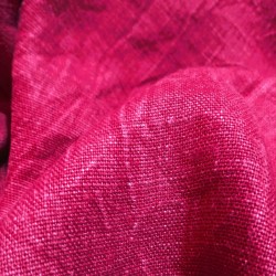 Tissu en grosse toile de lin rouge rosé
