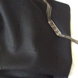 Tissu flanelle 100% laine peignée noir dévoré ajouré à carreaux pour robe et rideaux