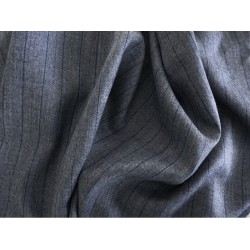 Tissu lainage gris à rayures tennis et fils dorés fluide pour tailleur robe et veste