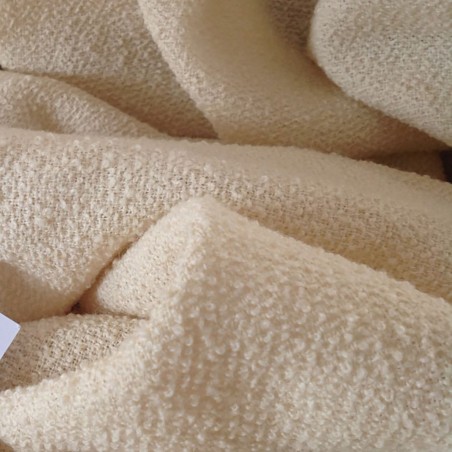 tissu bouclé écru tissu bouclé écru
