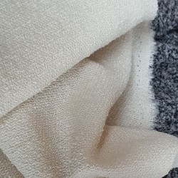 tissu bouclé écru